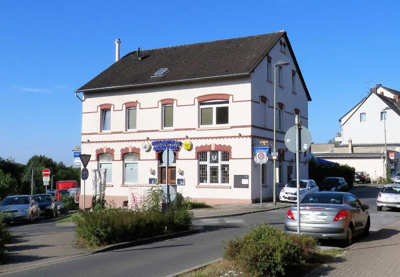 Millrather Brauhaus Erkrath Zimmer foto